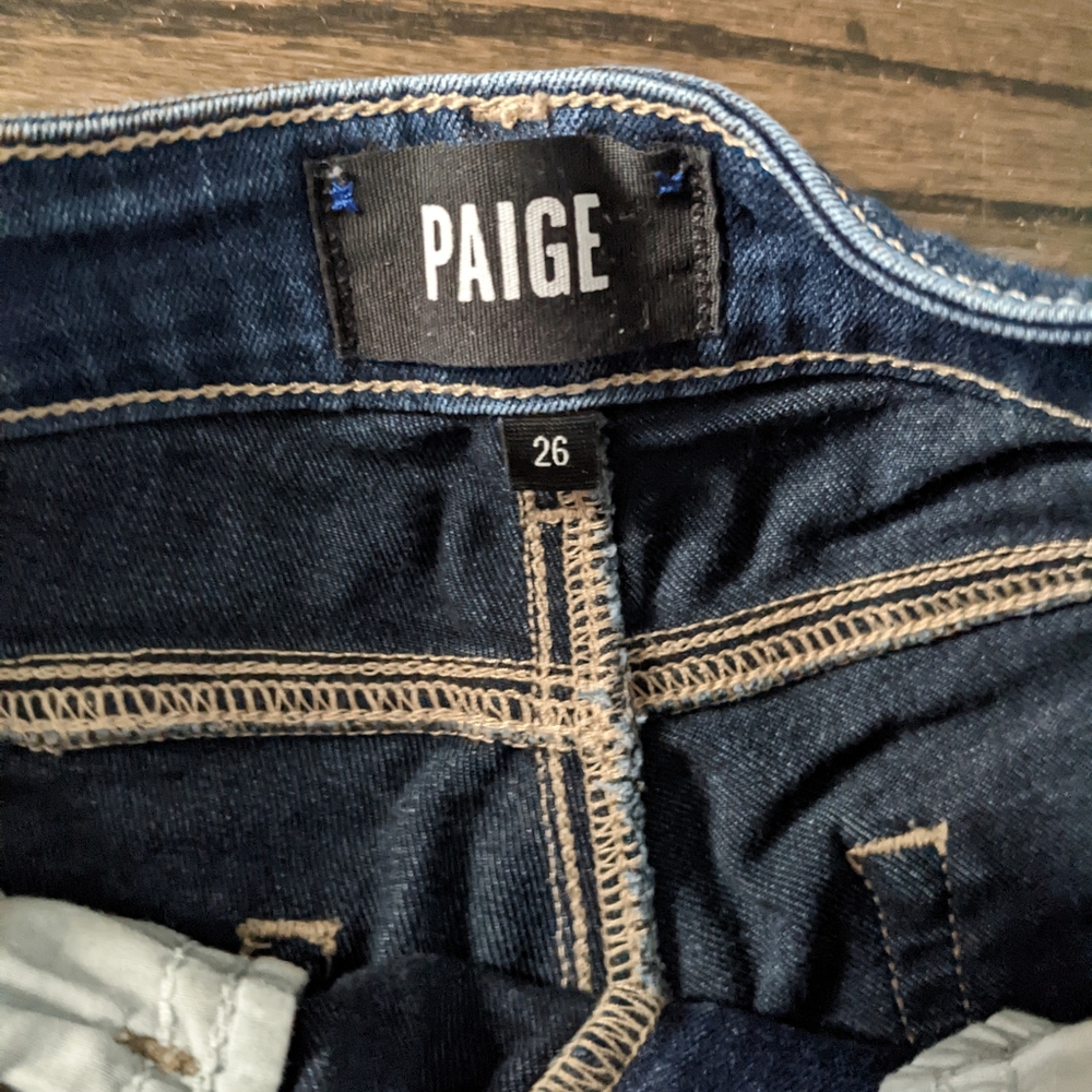 PAIGE Jeans 26 high rise